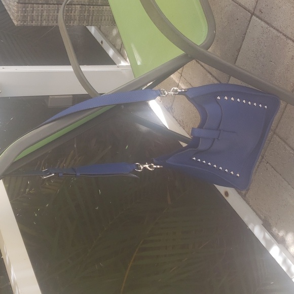 ❤Rebecca Minkoff Blue Feed Bag NWOT - Picture 2 of 14